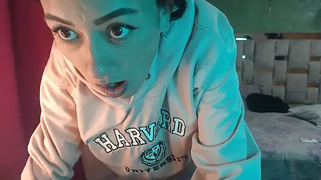 Little_aphrodite webcam