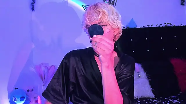 Cooperrosscute233 webcam