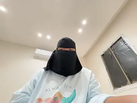 Submissive_Arab webcam