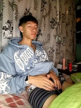 heyy_noah11 - Heyy_noah11's free webcam