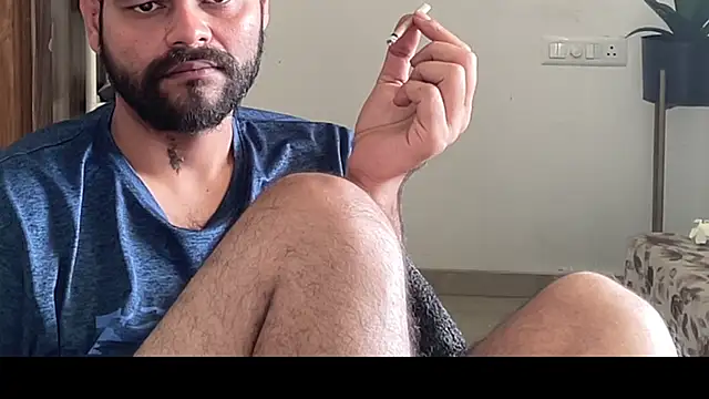 MakeMeAwareAah webcam