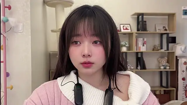 chenjing0 (F young) - #asian #asian-young #brunettes #brunettes-young #cam2cam #chinese #deluxe-cam2cam #emo #hd #medium #nylon #office #pov #recordable-publics #role-play #role-play-young #student #young