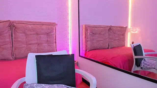 Salome_rouse1 webcam