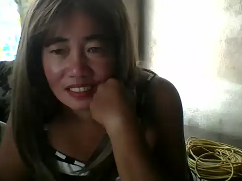 pinaySandra webcam