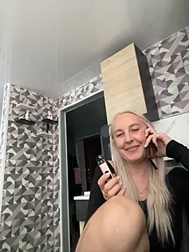 merlindave (F young) - Finger ass /naked🥰🥰✌️😋