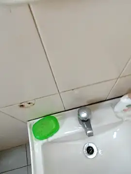 KeepCummingForYou73 webcam