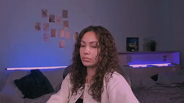 branchwithflowerss webcam