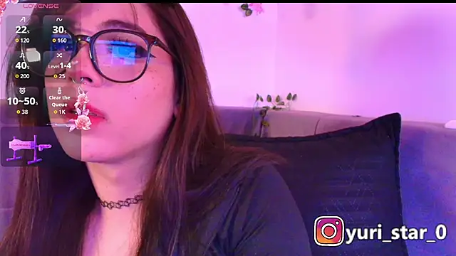 Yuri_Stars webcam