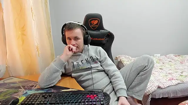 iliaskrislove webcam