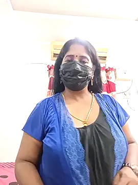 tamil-aunt webcam