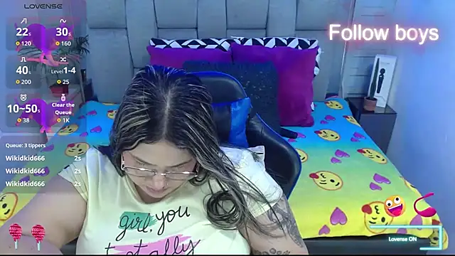 evelin_zaens (F young) - beautiful lips