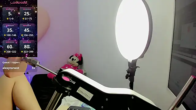 Isabella_saenzz_ webcam