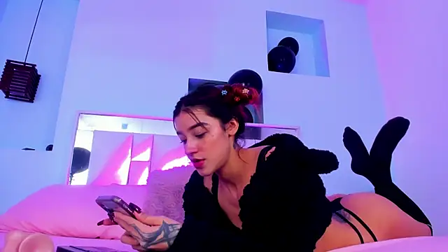 Coral_Jhones webcam