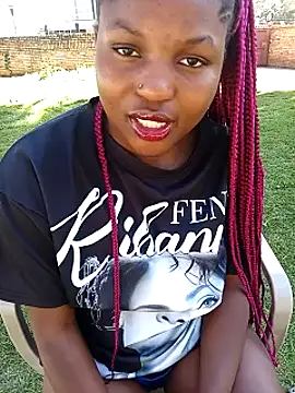 SweetHoney21_ Live Webcam on Stripchat