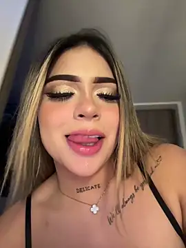 miawhitepink_ (F young) - PLUG ANAL