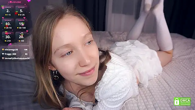 EarnestineGyllenband webcam