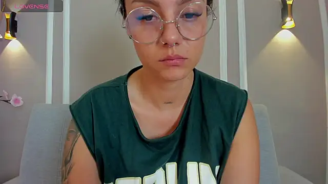 Abril_jones10 webcam