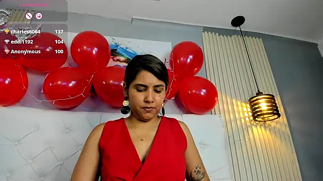 scarletbaker_ webcam