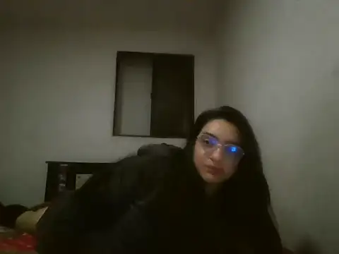 selena_rous webcam