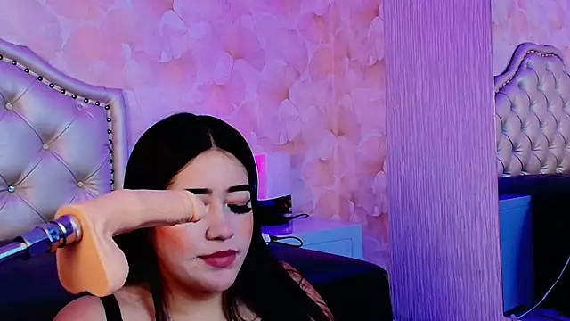 Sophia_Valkova webcam