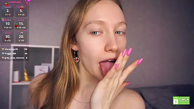 EarnestineGyllenband webcam