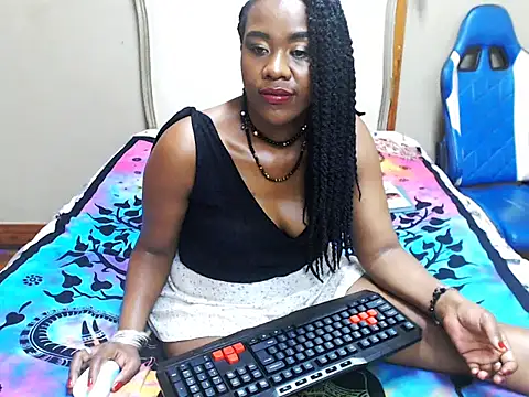 EsotericPaloma webcam