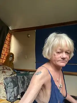 ladyboatlady webcam