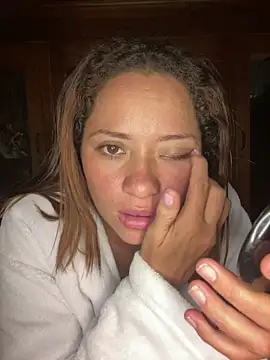 jannieth (F young) - Turn me on 🫦