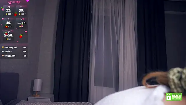 EarnestineGyllenband webcam