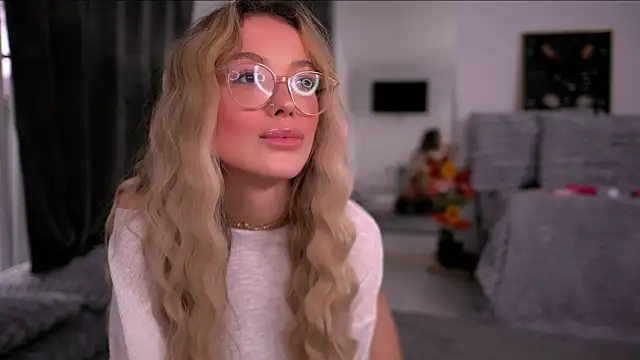 kyliejoyce (F teen) - 💕 A BIG SURPRISE FOR YOU 💕