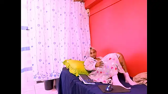 indiansumaya (F teen) - HAPPY BIRTHDAY!