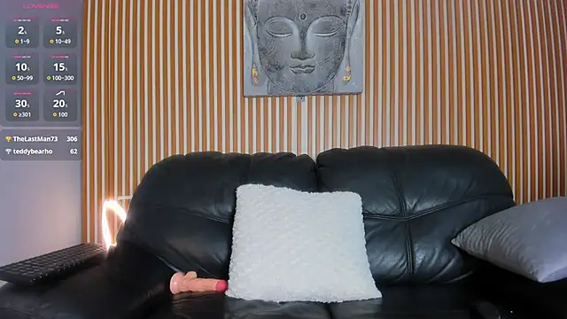 Violet_Moon20 webcam