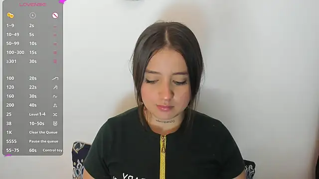 Sabrina_Lennox webcam