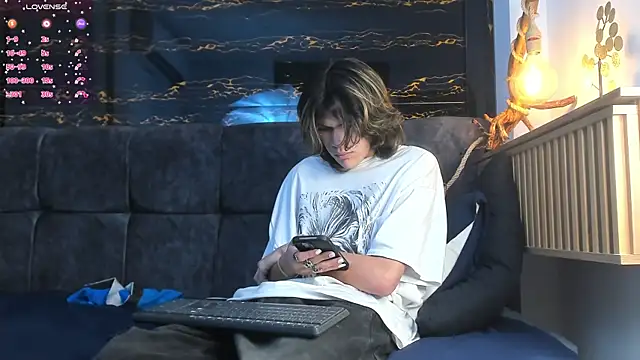 Diamond_twink webcam