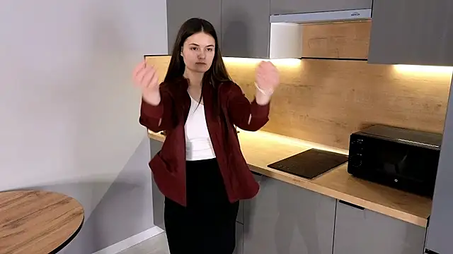 joybradley (F teen) - blowing a kiss to the last tipper