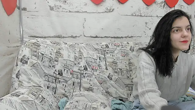 lovely_audrey (F teen) - vodka shot