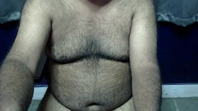 hairysubcub_70 (Ask my age) - Welcome To Daddy's Room. Make Daddy Cum.