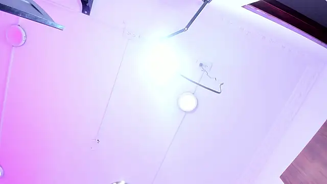 VictoriaSaenz1_ webcam