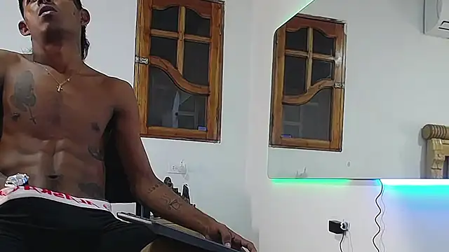 black_boy22_ webcam