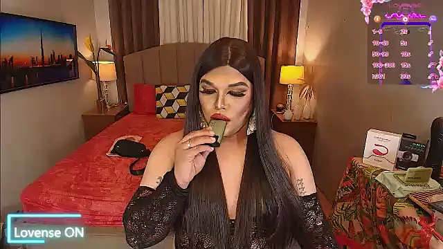 InsatiableSexQueen webcam