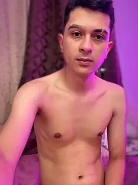 Lea_and_buster_ webcam