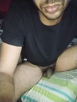 ashtoncooperr webcam