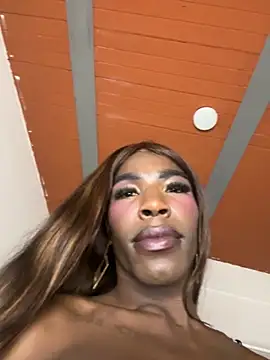 Richchocolatesweet_ live cam screenshot maletranny from Colombia on Clip20 – Short Porn Clips & Live Cams