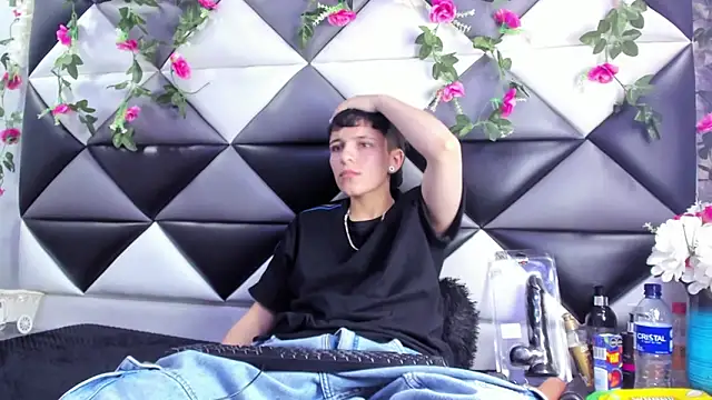 Megan_Thompson_ webcam