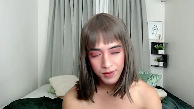 Yourscarlette_Slut webcam
