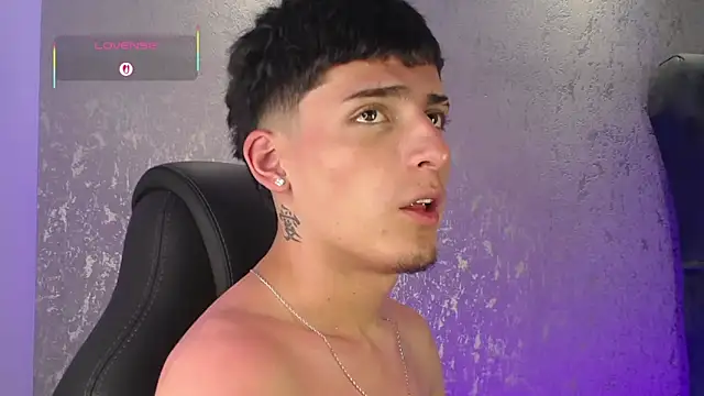 MateoMitchell webcam