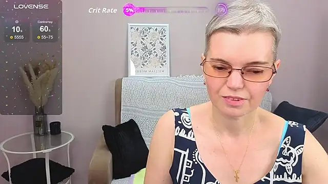 Cutie_Erikaa1 webcam