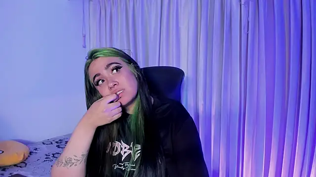 Lilith_Zenith_ webcam