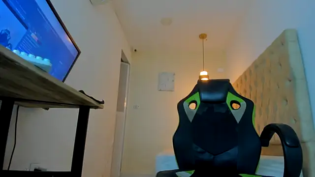 Darkknightx01 Live Webcam on Stripchat