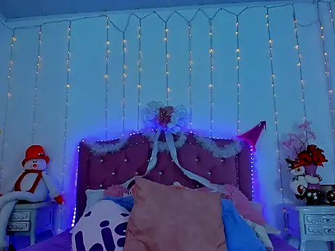 dulcevegga - Dulcevegga's free webcam - UK Sex Cams